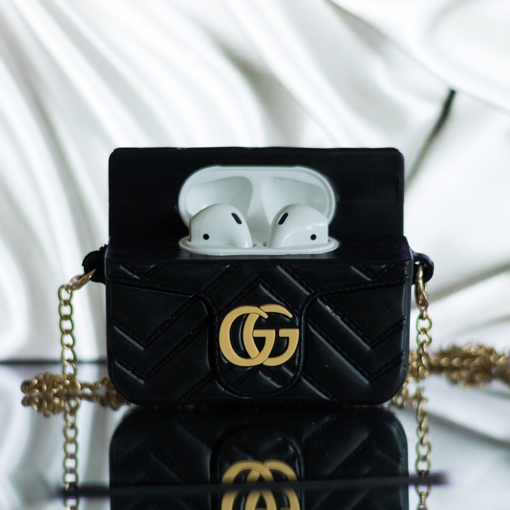 GG AirPods Case